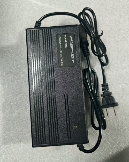 BtrPower 58.8V 5A Lithium Battery Charger for 48V 52V Lifepo4 Battery 58.8V Output